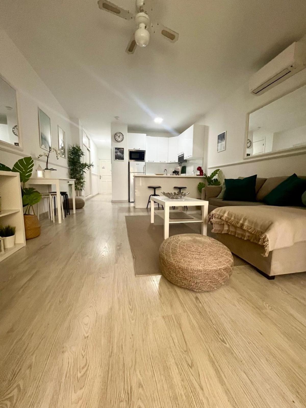 Super Y Amplio Apto Con Airco, Planta Baja En Mareverde 阿德耶 外观 照片